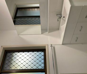 1/156 North Street, North Toowoomba - Photo 2