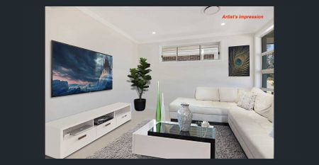 Close to School & Station - Nice & Quiet | North-Facing Family Home - Photo 5