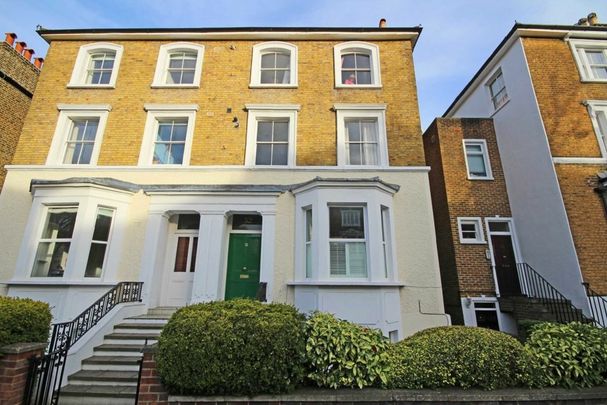 Church Road, TW9, London - Photo 1