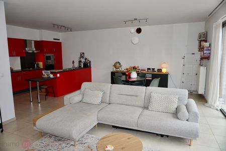 Recent appartement met 2 slaapk, terras en autostaanplaats. - Foto 2