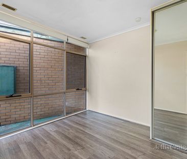 3/30 Chifley Avenue, Altona - Photo 4