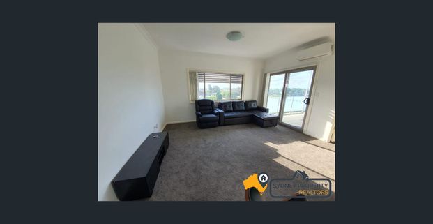 Fully Furnished 2 bed apartment in the heart of Wentworthville - Photo 1