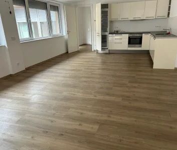 Dachterrassenwohnung Nähe Yppenplatz, klimatisiert - Photo 3