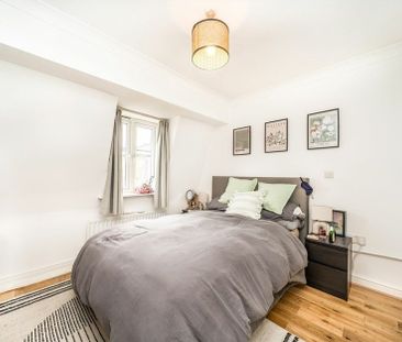 Elizabeth Gardens - Photo 3