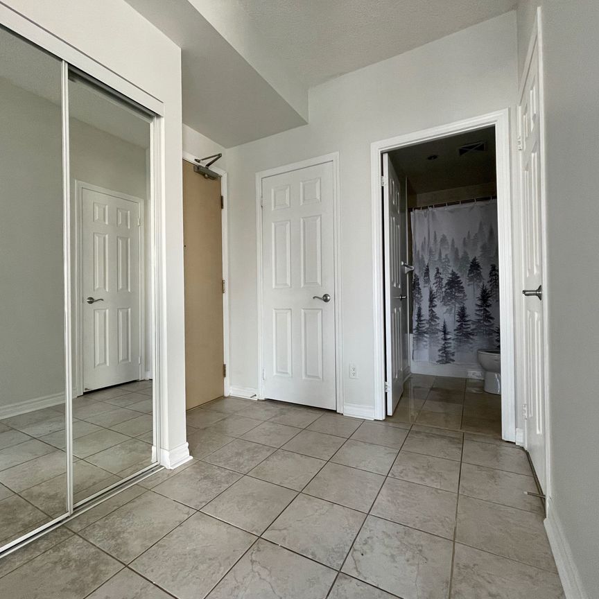 For Lease - 18 Holmes Avenue Unit# 1810, Toronto, Ontario - Photo 1