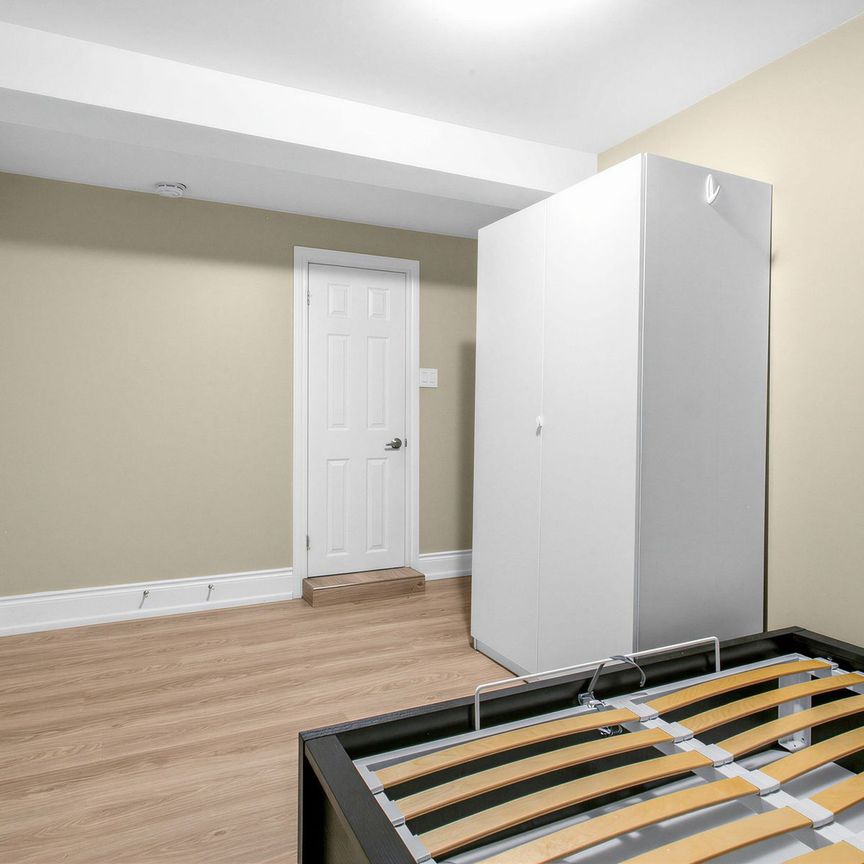 For Lease - 133 Meadowvale Drive Unit# Lower, Toronto, Ontario - Photo 1