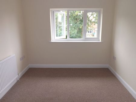 3 bedroom house to rent - Photo 2