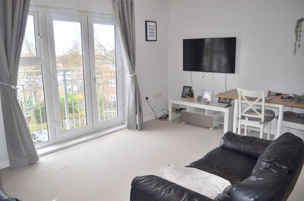 Heron Way, Wallington, SM6 - Photo 1