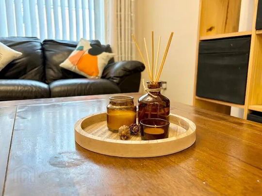 12 Connsbrook Park, Sydenham, Belfast, BT4 1NF - Photo 1