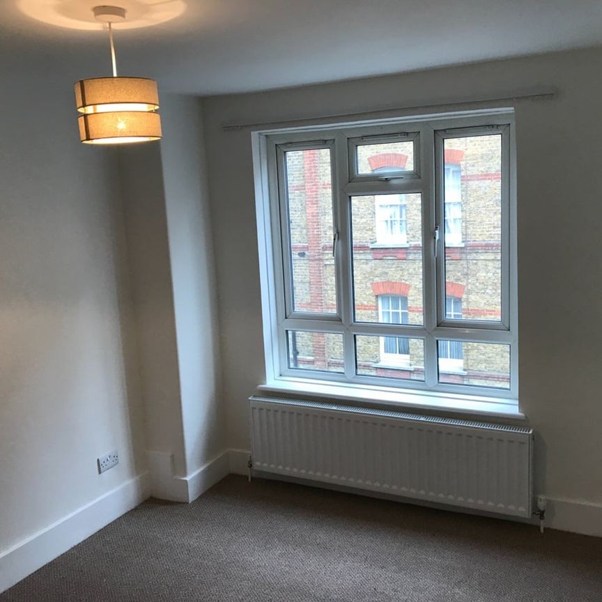 2 Bed Flat, Elliot's Row, SE11 - Photo 1