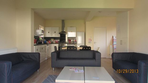 1 bedroom property to rent - Photo 1