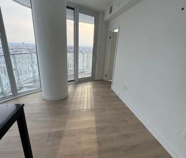 1 Fairview Road E #1411 - Photo 1