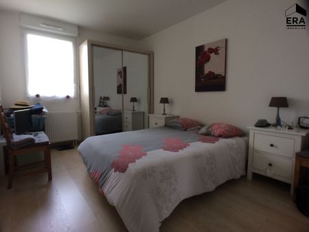 Location Appartement 4 pièces 77m² TOURS 37100 - Photo 2