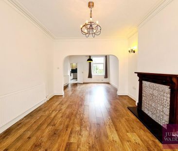 3 bedroom semi-detached house to rent - Photo 4