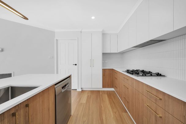 23 Alder Close, Jerrabomberra - Photo 1