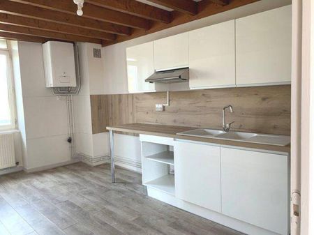 Location appartement rénové 4 pièces 123.52 m² à Romans-sur-Isère (26100) 4 - Photo 2