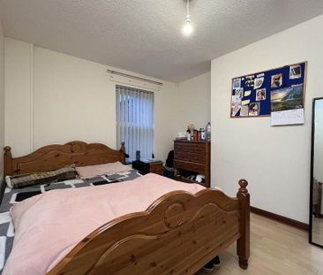 99 University Avenue, Belfast, BT7 1GX - Photo 5