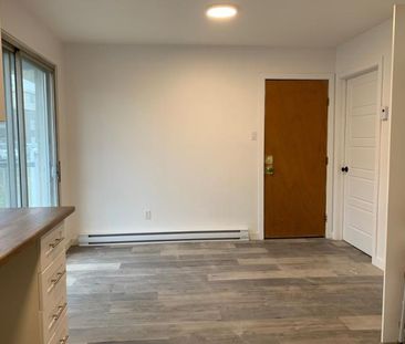 5 1/2 À LOUER - SAINT-EUSTACHE-APPARTEMENT À LOUER - Photo 3