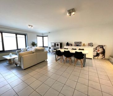 Mooi, ruim duplexappartement in het gezellige Lauwe! - Foto 5