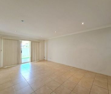 Large Family Home - Photo 2