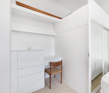 Studio to rent - Photo 6