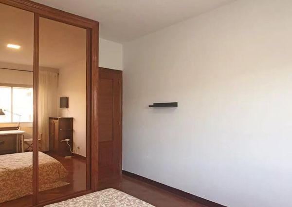 Calle de Juan Bravo, Madrid, Community of Madrid 28006