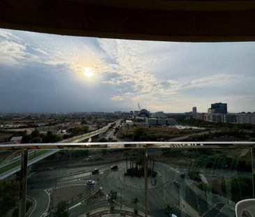 3 room luxury Flat for rent in Valencia, Spain - Photo 3