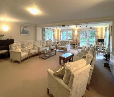 1 bedroom retirement property to rent - Photo 5