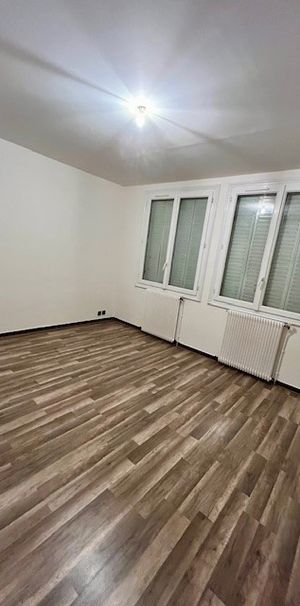 Location Appartement 2 pièces 40m² ATHIS MONS 91200 - Photo 1