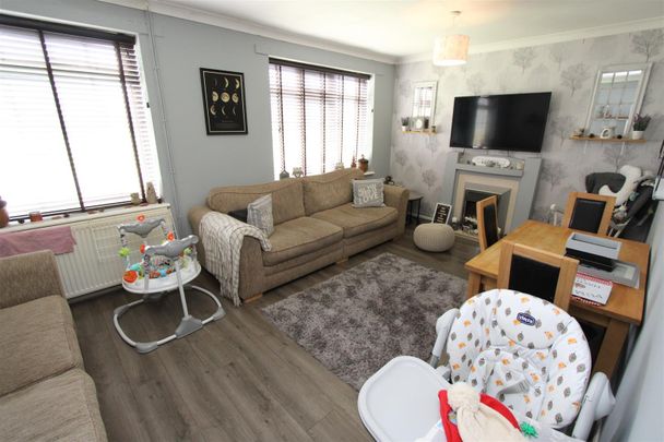 Mary Terrace, Bowburn, Durham - Photo 1