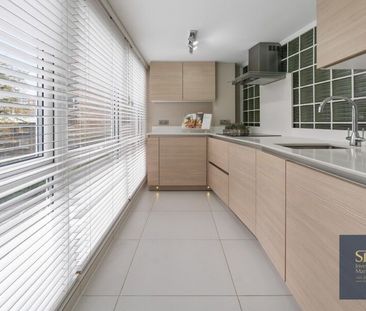 3 Bedroom Flat To Let - Photo 5