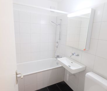 1.5 Zimmer, 30 m², 2. Stock - Photo 2