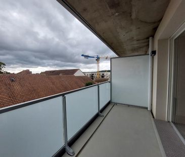 location Appartement T2 DE 48.14m² À PETIT COURONNE - Photo 3