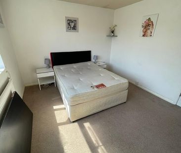 Room in a Shared House, Montrose Road, HA3 - Photo 1