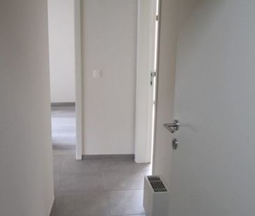 Appartement te huur in Lanaken voor € 700 met 2 slaapkamers - Photo 3