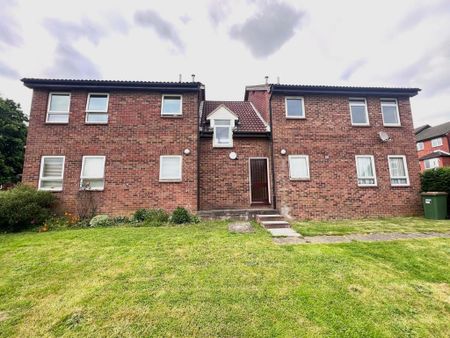 Studio to rent - Photo 5