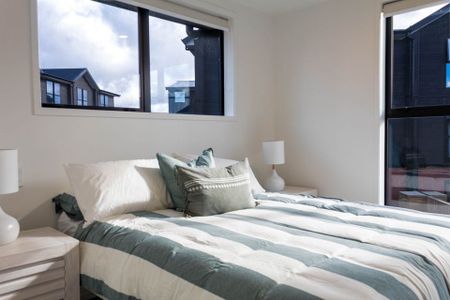 Chic 2BR Henderson Haven w/ Courtyard - Photo 5