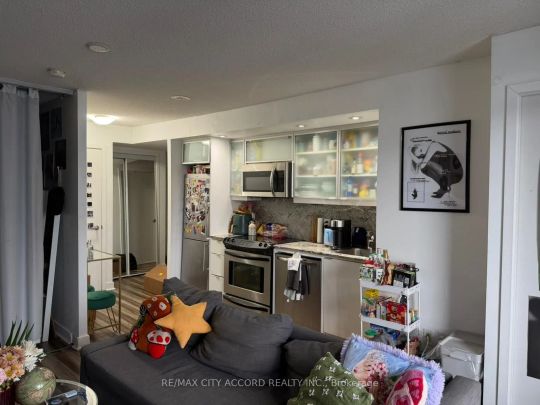 25 Telegram Mews #4811 - Photo 1