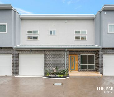 BRAND NEW 2 BEDROOM TOWNHOUSE - Photo 6