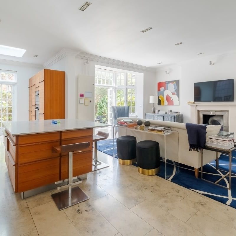 6 bedroom terraced house to rent - Photo 1