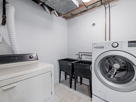 For Lease - 93 Sandown Avenue Unit# Ground, Toronto, Ontario - Photo 2