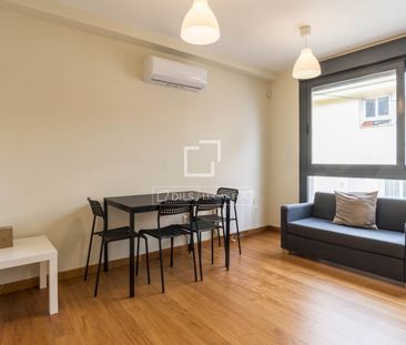 Excellent 1 Bedroom apartment for rent in Berruguete, Madrid - Photo 4