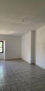 Location Appartement 3 pièces 77m² VALENCE 26000 - Photo 4