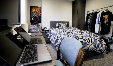 1 Bed 1 Bath - Photo 2