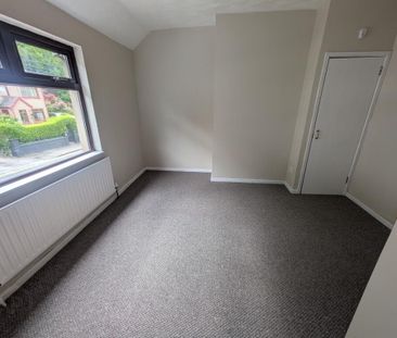 30 Bank Road, Larne, BT40 3AN - Photo 2