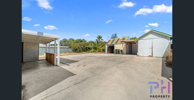 Walk to Work! - Photo 1