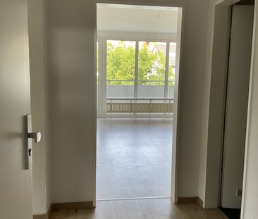 3 Zimmer Wohnung mit Balkon und Top Aussicht - Foto 1