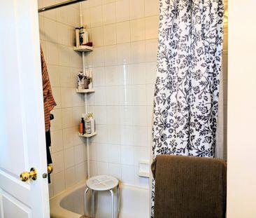 For Lease - 5979 Tenth Line, Mississauga, Ontario - Photo 6