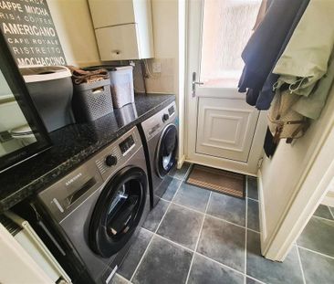 3 bedroom detached house to rent - Photo 6