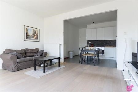 Knap appartement met 2 slaapkamers - Photo 2